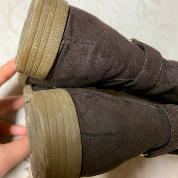 Michael Khors Girls Boots - Picture 8 of 8